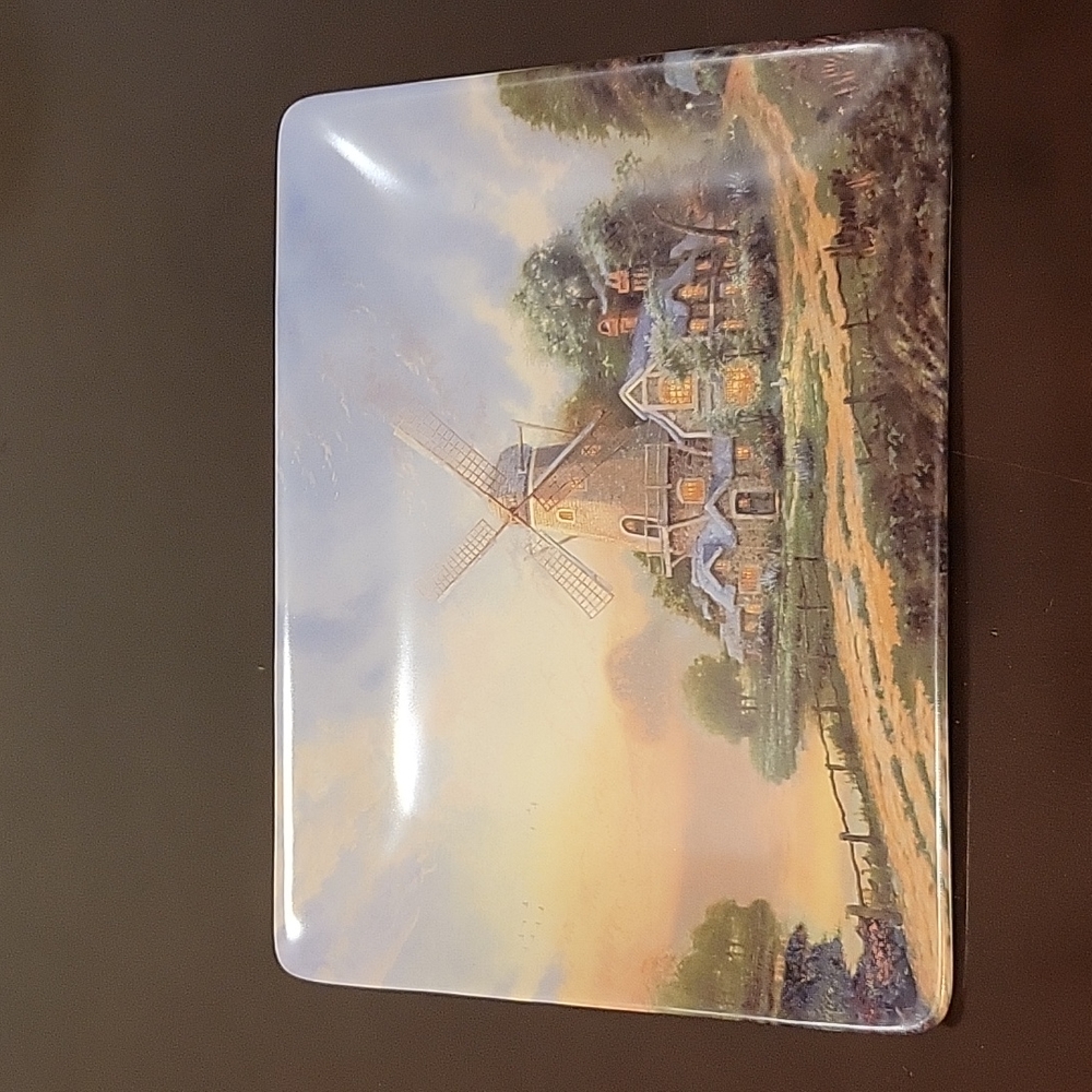 Collector's plate